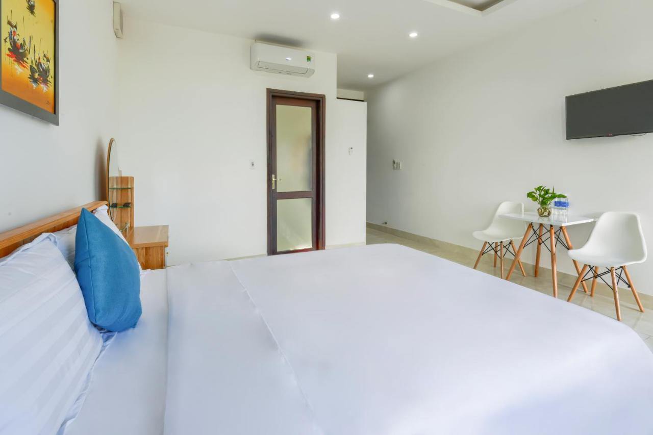 Gio Chieu Homestay - Riverside & Swimming Pool Хой Ан Екстериор снимка