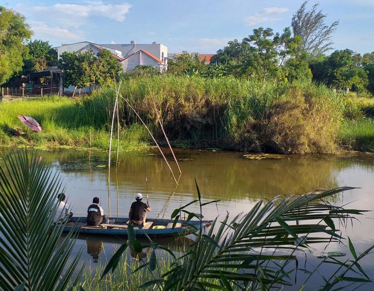 Gio Chieu Homestay - Riverside & Swimming Pool Хой Ан Екстериор снимка