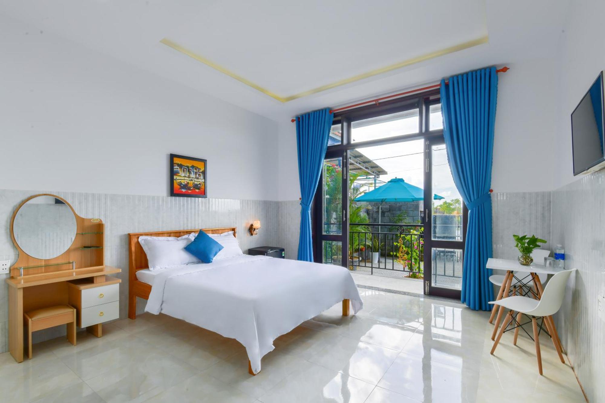 Gio Chieu Homestay - Riverside & Swimming Pool Хой Ан Екстериор снимка